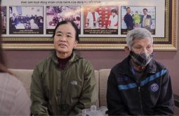 Cô Sình và chồng đến thăm khám bệnh tại Đỗ Minh Đường