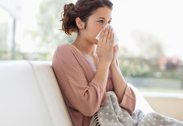 Có rất nhiều nguyên nhân gây viêm xoang mũi